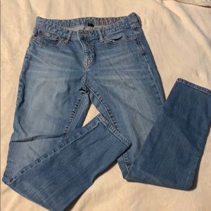 Gap size 4/27Regular straight leg jeans